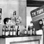 Tia Gladys fazendo anúncios