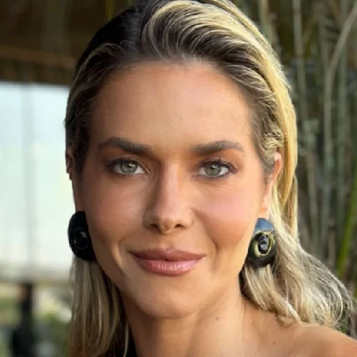 Mariana Nogueira, "Sapeca"